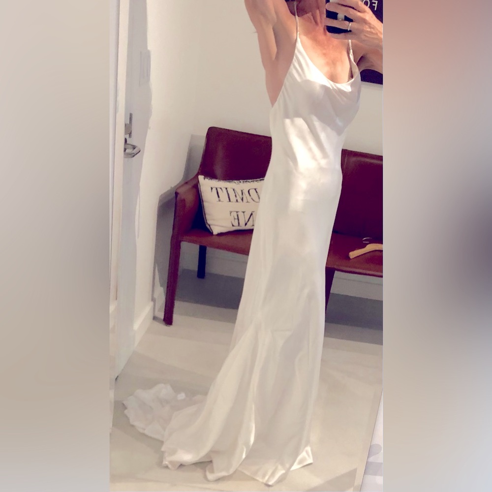 NWOT white satin wedding dress custom made, never worn. Size 6 waist 28”